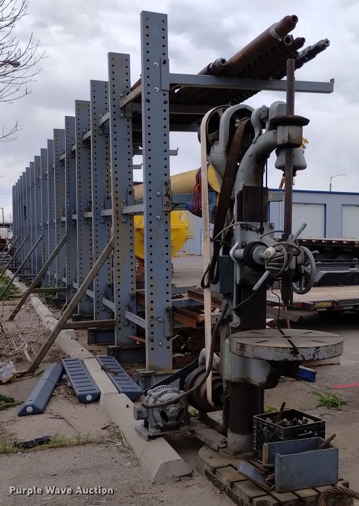 image for item EO9967 Drill press