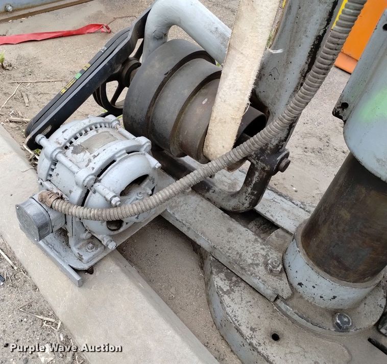 image for item EO9967 Drill press