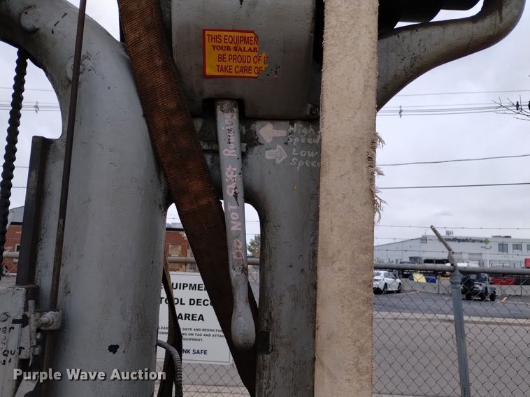 image for item EO9967 Drill press