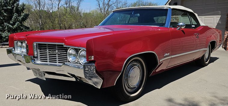 image for item IO9911 1969 Oldsmobile Delta 88 convertible