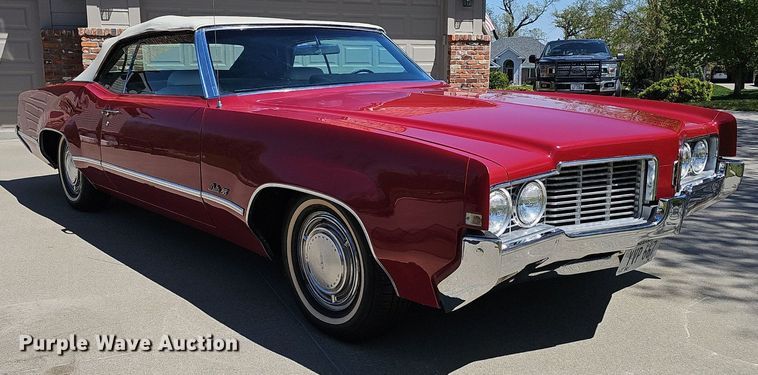image for item IO9911 1969 Oldsmobile Delta 88 convertible