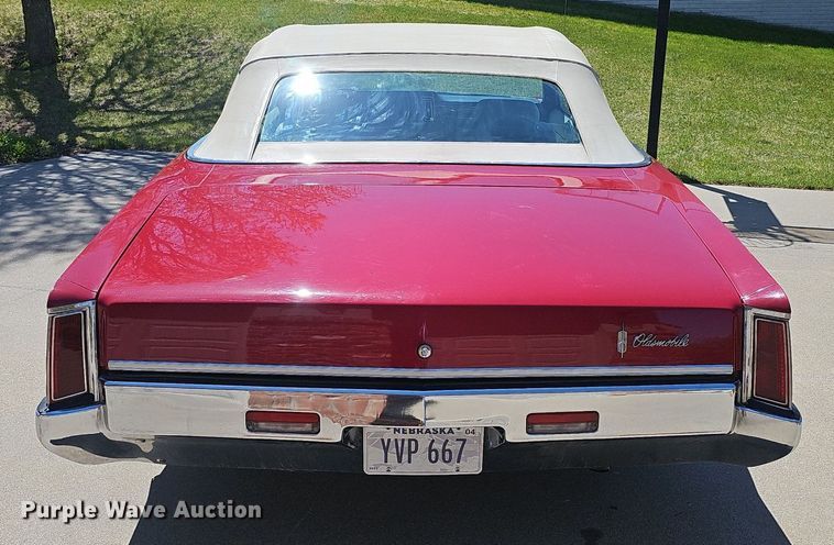 image for item IO9911 1969 Oldsmobile Delta 88 convertible