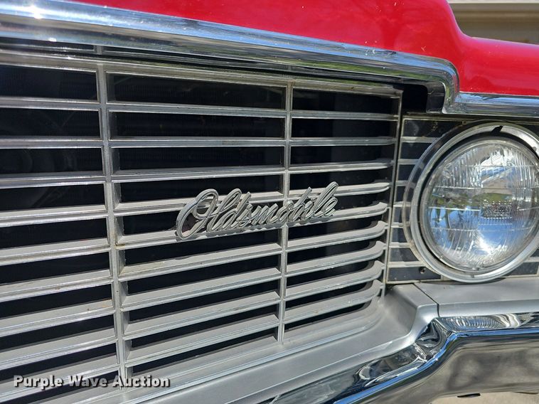 image for item IO9911 1969 Oldsmobile Delta 88 convertible