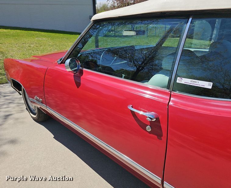 image for item IO9911 1969 Oldsmobile Delta 88 convertible