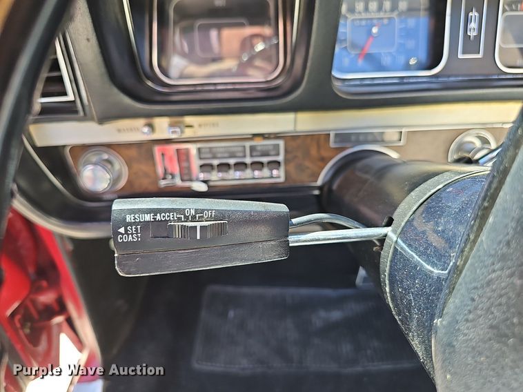 image for item IO9911 1969 Oldsmobile Delta 88 convertible