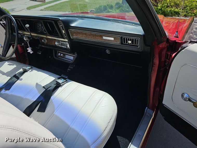 image for item IO9911 1969 Oldsmobile Delta 88 convertible