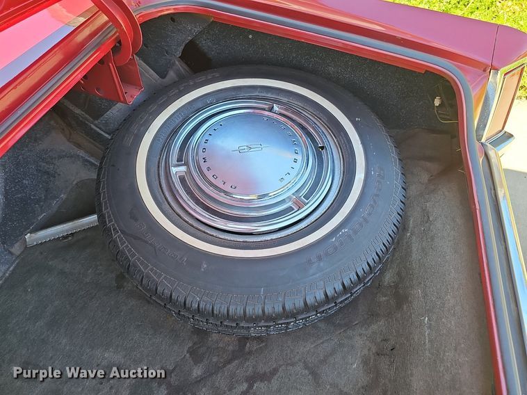 image for item IO9911 1969 Oldsmobile Delta 88 convertible