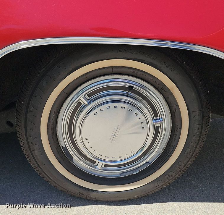 image for item IO9911 1969 Oldsmobile Delta 88 convertible