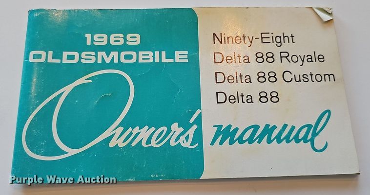 image for item IO9911 1969 Oldsmobile Delta 88 convertible