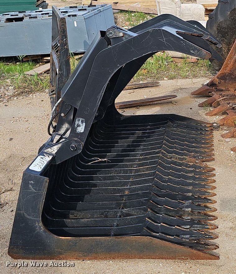 image for item IO9921 Stout HD72-3-OPEN skid steer rock grapple bucket