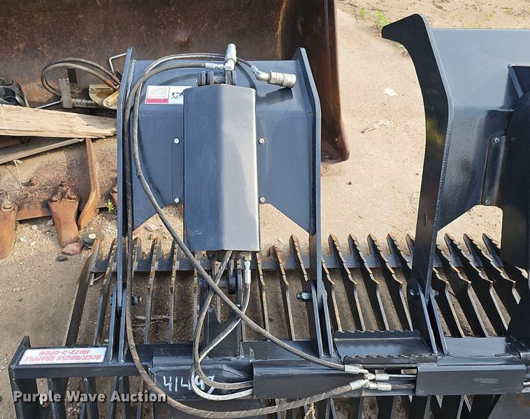 image for item IO9921 Stout HD72-3-OPEN skid steer rock grapple bucket