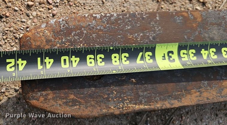 image for item IO9922 Bobcat 42