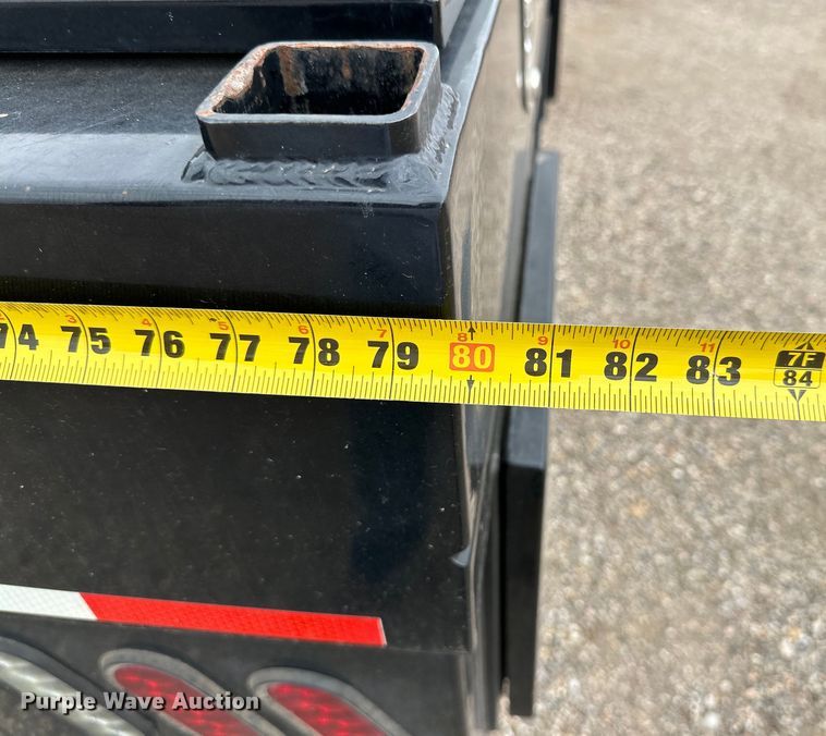 image for item JT9051 2020 Chevrolet Silverado 2500HD Crew Cab flatbed pickup truck