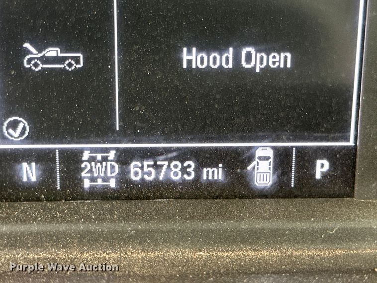 image for item JT9051 2020 Chevrolet Silverado 2500HD Crew Cab flatbed pickup truck