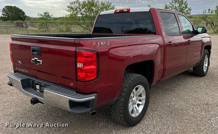 image for item JT9052 2018 Chevrolet Silverado 1500 Crew Cab pickup truck