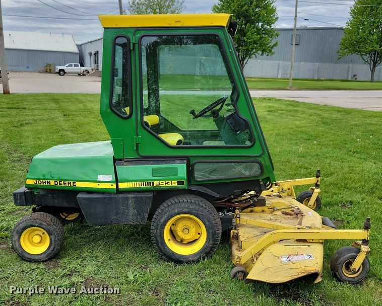 image for item KB9101 John Deere F935 lawn mower