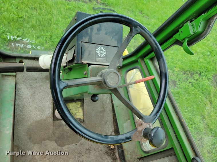 image for item KB9101 John Deere F935 lawn mower