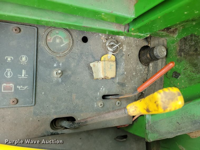 image for item KB9101 John Deere F935 lawn mower