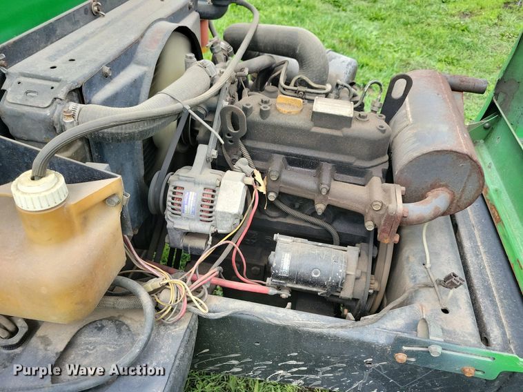 image for item KB9101 John Deere F935 lawn mower