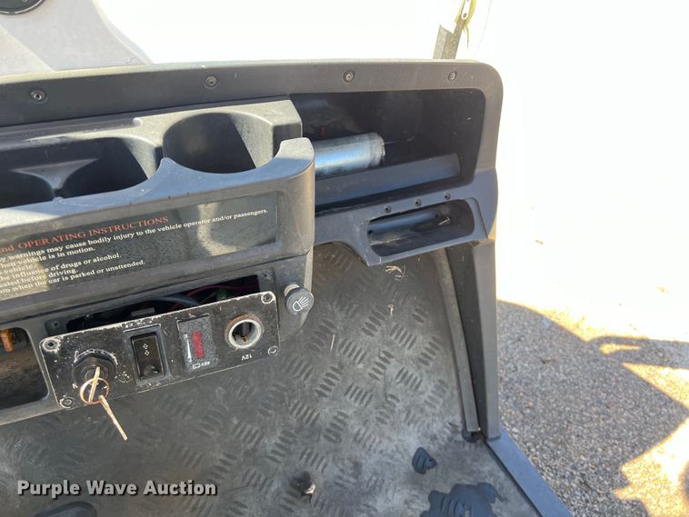 image for item KV9773 Golf cart