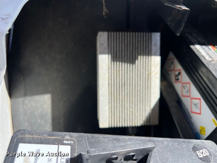 image for item KV9773 Golf cart