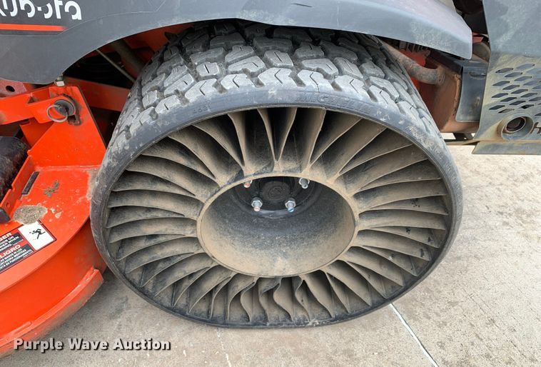 image for item KX9995 2022 Kubota Z781i ZTR lawn mower