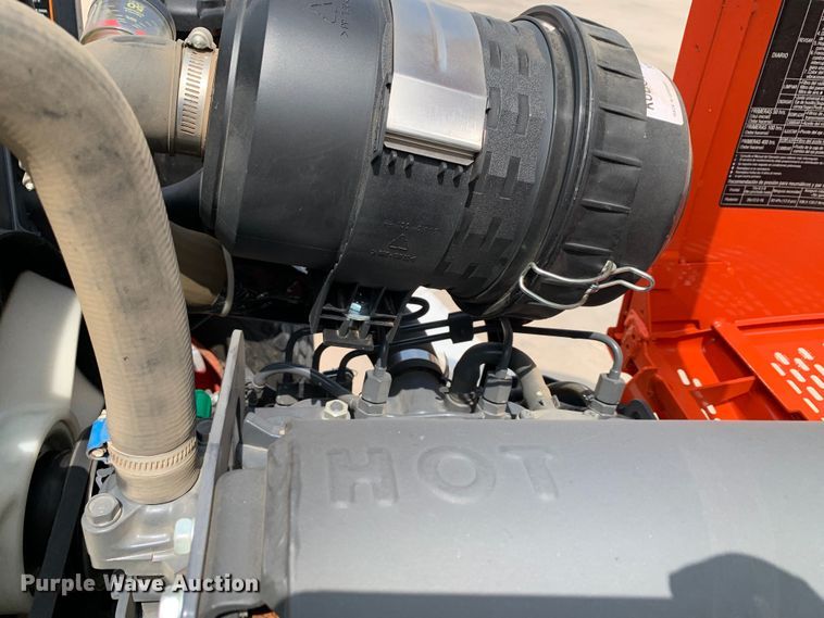 image for item KX9996 2022 Kubota ZD1211 ZTR lawn mower