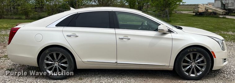 image for item LD9519 2013 Cadillac  XTS 