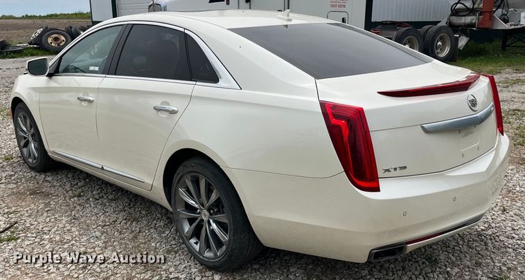 image for item LD9519 2013 Cadillac  XTS 
