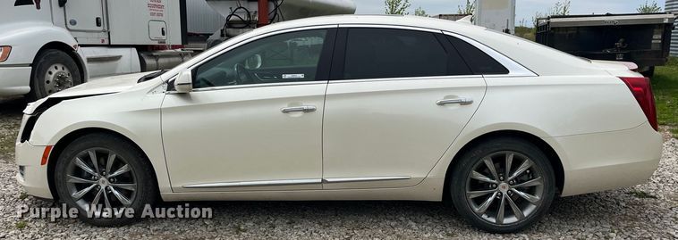 image for item LD9519 2013 Cadillac  XTS 