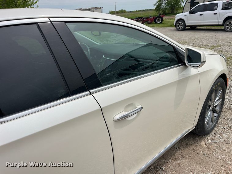 image for item LD9519 2013 Cadillac  XTS 