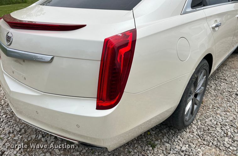 image for item LD9519 2013 Cadillac  XTS 