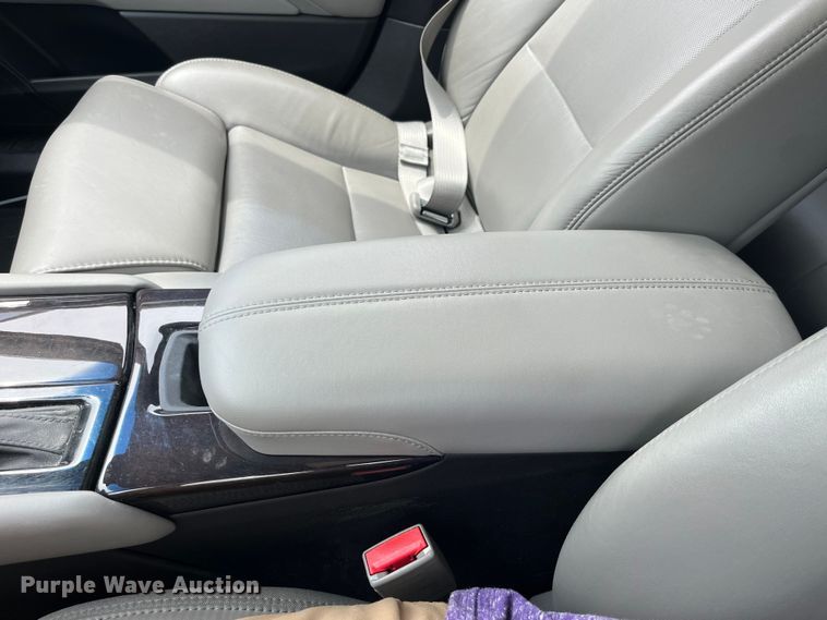 image for item LD9519 2013 Cadillac  XTS 