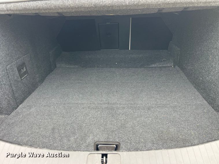 image for item LD9519 2013 Cadillac  XTS 