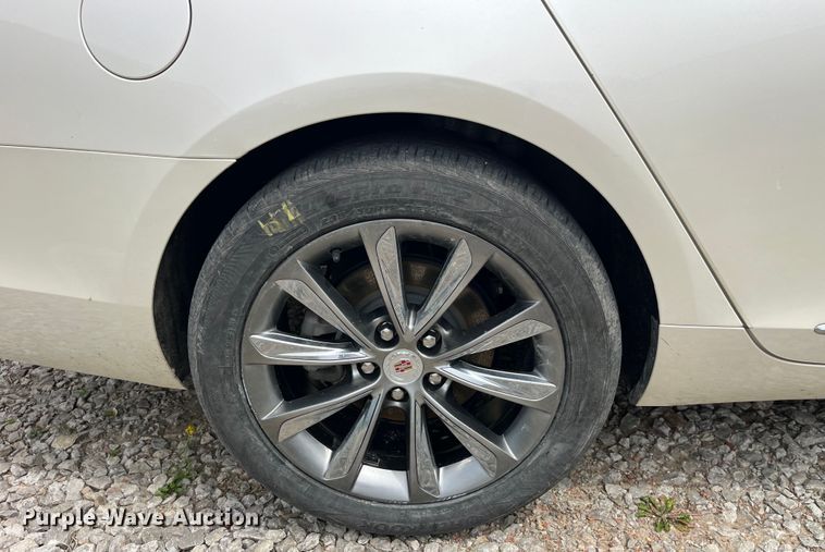 image for item LD9519 2013 Cadillac  XTS 