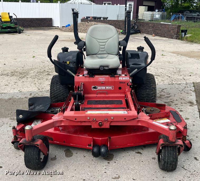 image for item LD9527 Bush Hog PZ3073 ZTR lawn mower