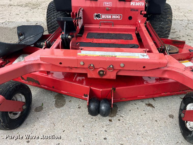 image for item LD9527 Bush Hog PZ3073 ZTR lawn mower