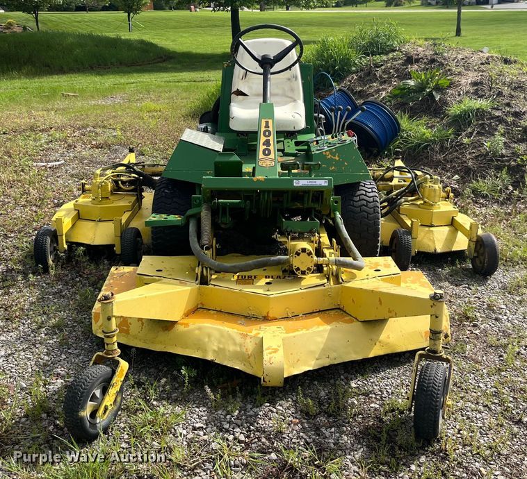 image for item LD9528 Howard Price 1040 lawn mower