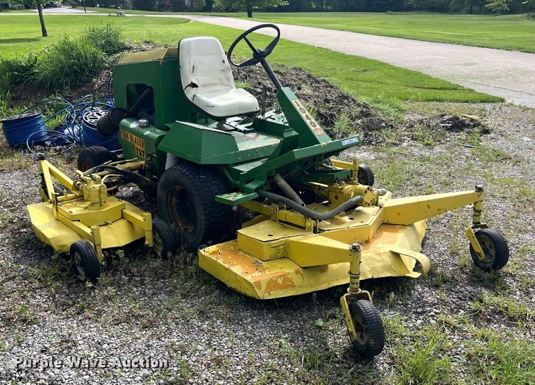 image for item LD9528 Howard Price 1040 lawn mower