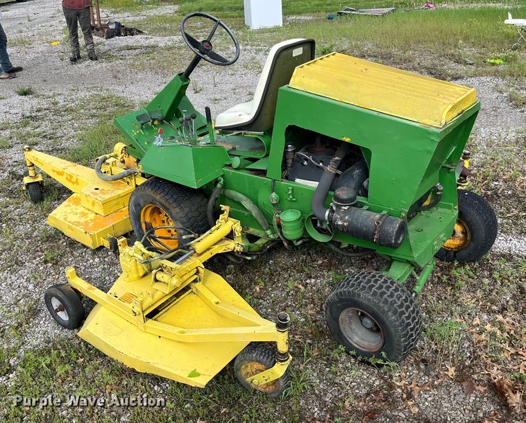 image for item LD9528 Howard Price 1040 lawn mower