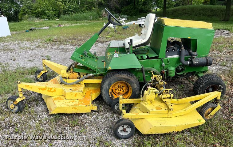 image for item LD9528 Howard Price 1040 lawn mower