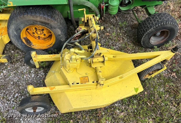 image for item LD9528 Howard Price 1040 lawn mower