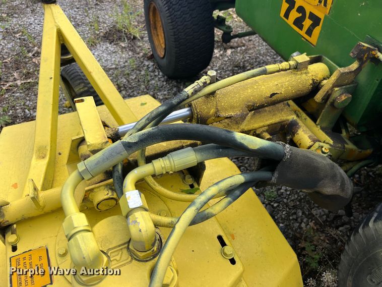 image for item LD9528 Howard Price 1040 lawn mower