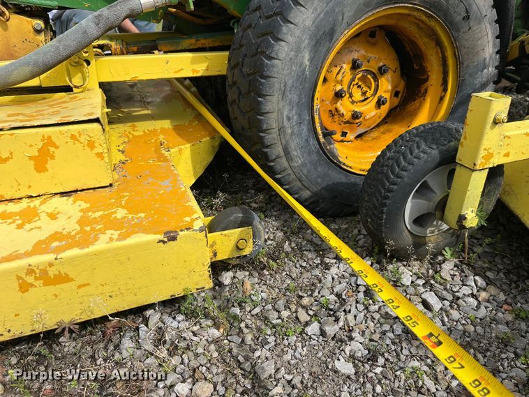 image for item LD9528 Howard Price 1040 lawn mower