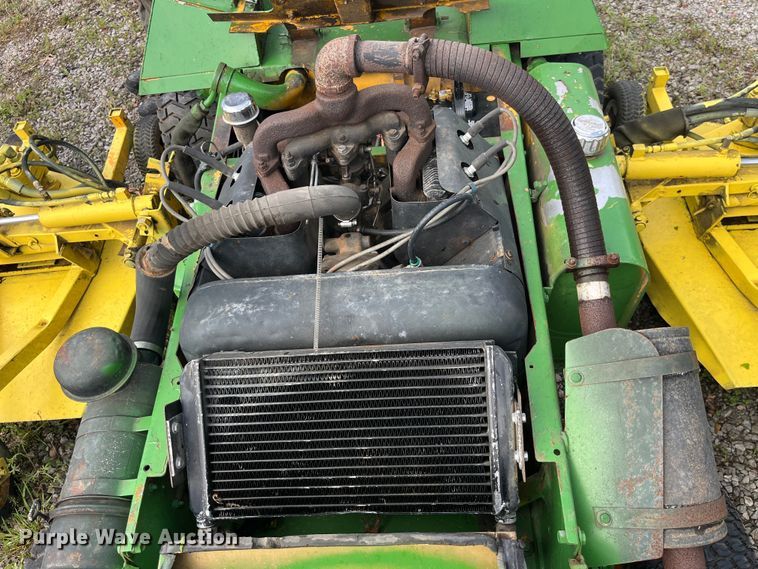 image for item LD9528 Howard Price 1040 lawn mower