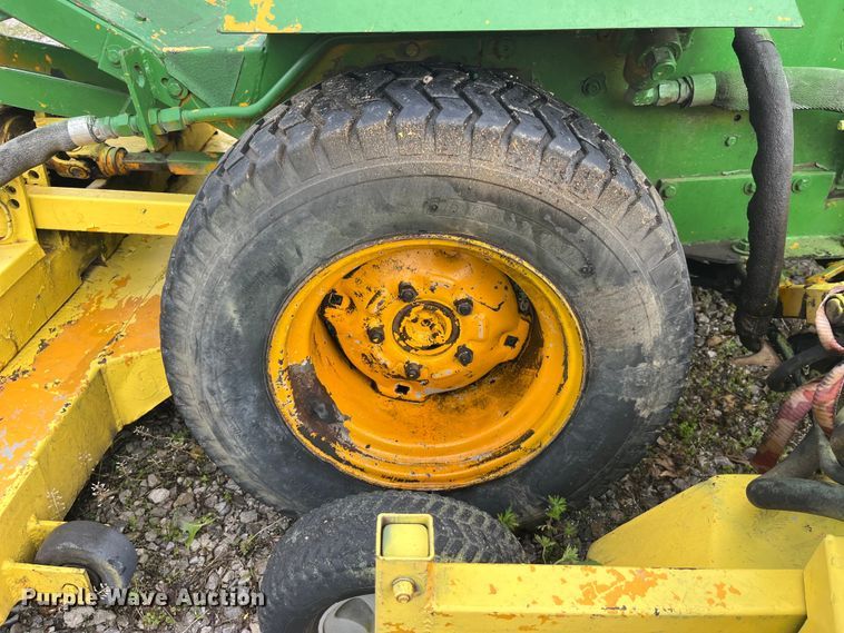 image for item LD9528 Howard Price 1040 lawn mower