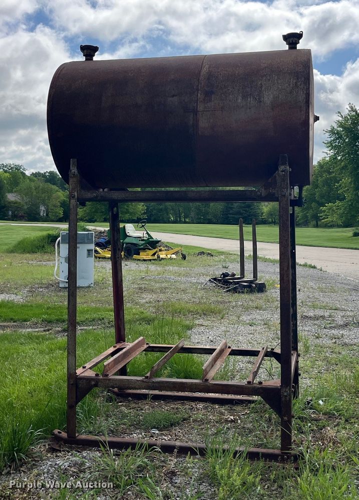 image for item LD9529 Butler Built fuel tank 