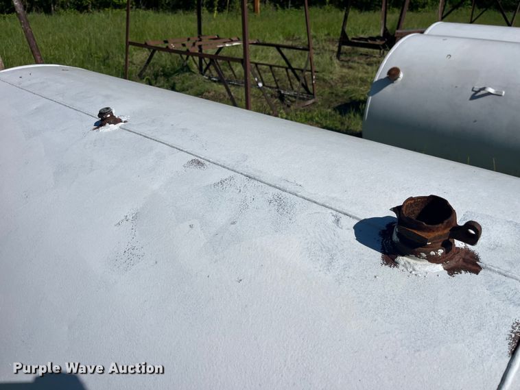 image for item LD9530 Fuel tank