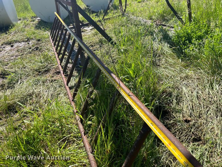 image for item LD9531 (2) fuel tanks