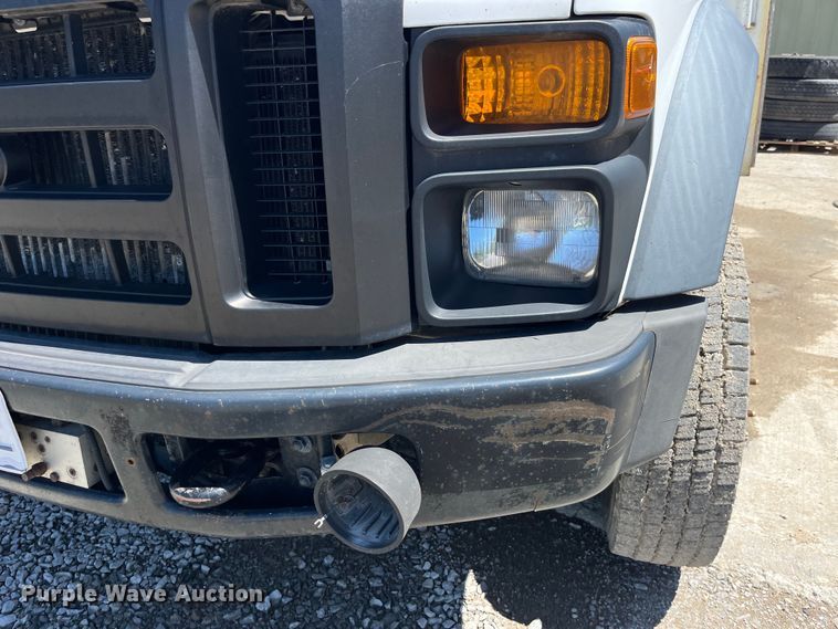 image for item LD9536 2008 Ford  F550 Super Duty XL utility / service truck
